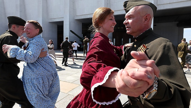 Tanzproben vor dem 81. Jahrestag des Sieges der Sowjetunion über Nazi-Deutschland in Moskau