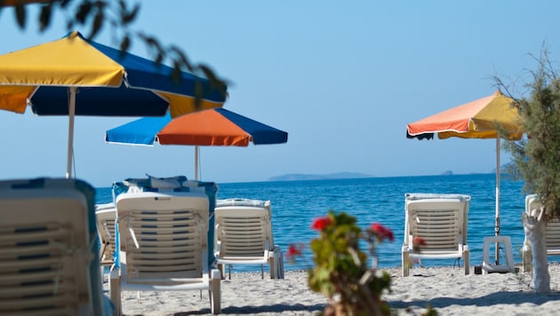 In Griechenland ist ein 82-Jähriger bei einer Schlägerei um eine Liege am Strand gestorben. Er ...
