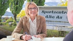 Stockeraus Bürgermeisterin Andrea Völkl im Gesprächüber das neue Weinviertel-Klinikum Süd und ...
