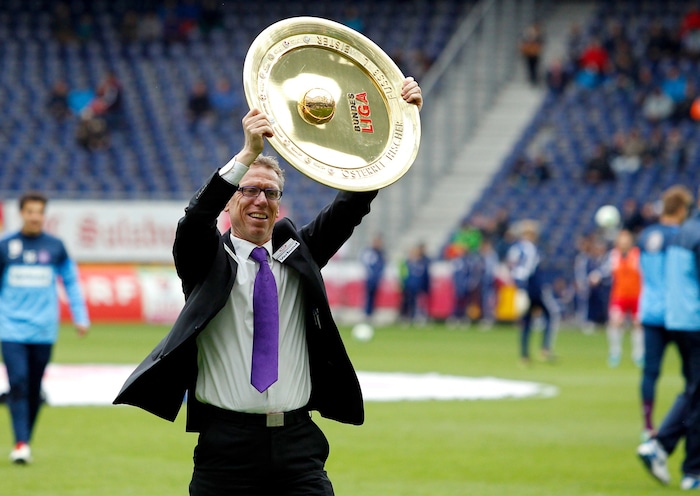 Peter Stöger machte als Trainer die Wiener Austria 2013 zum Meister.