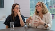 Schon ihr Großvater war Geschäftsmann: Stefanie und Katharina Hagleitner.