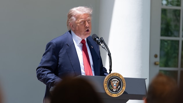 Trump bekräftigte am Sonntag sein Ziel, den Iran vom Bau einer Atombombe abzuhalten. Die ...
