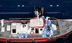 Gesundheitspersonal beim Kreuzfahrtschiff „MV Hondius“, auf dem das Hantavirus ausgebrochen ist