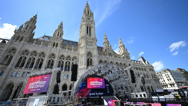 Der Rathausplatz verwandelt sich ab heute für eine Woche lang zum Zentrum des 70. Eurovision ...