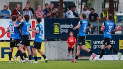 Riesenjubel in Amstetten bei den Torschützen Wimmer, Steiger und Co.