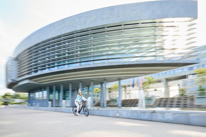 Das Regierungsviertel am Ufer der Traisen wird im Rahmen der „40-Jahre-Tour“ selbstverständlich ...