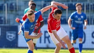 Markus Auer (re.) soll im Sommer zu Wals-Grünau wechseln.
