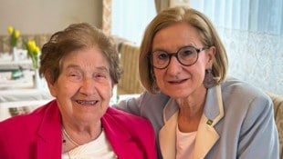 „Dafür bin ich ihr bis heute dankbar“, sagt Landeshauptfrau Johanna Mikl-Leitner über ihre ...