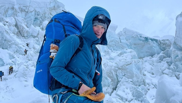 Sabrina Filzmoser aus Thalheim versucht aktuell erneut, den höchsten Berg der Welt zu bezwingen.