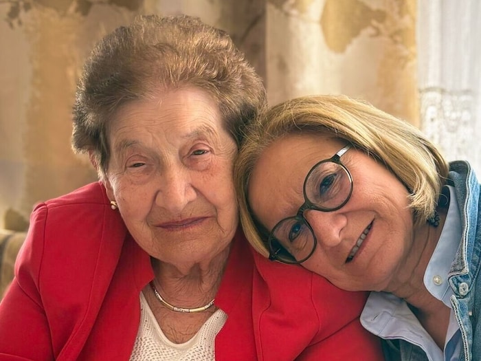 „Zum Muttertag möchte ich heute vor allem Danke sagen – meiner eigenen Mutter und auch allen ...