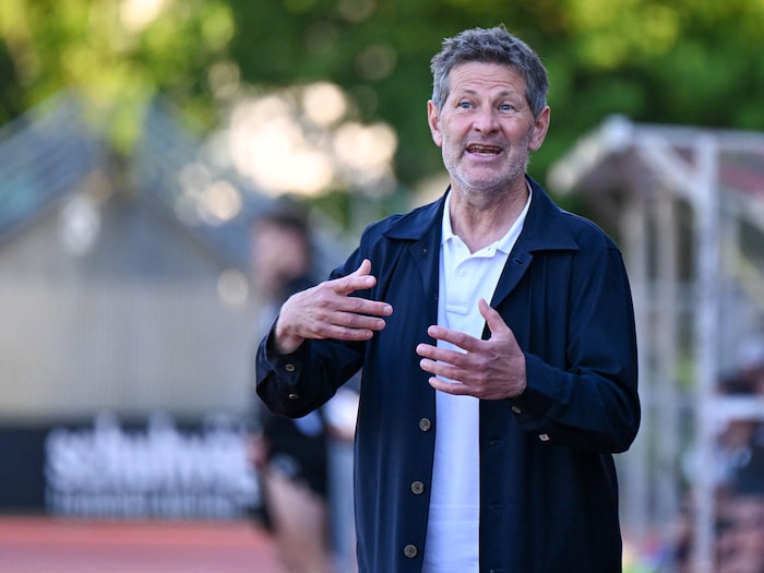 Andreas Heraf wurde von seinem Gegenspieler getreten.