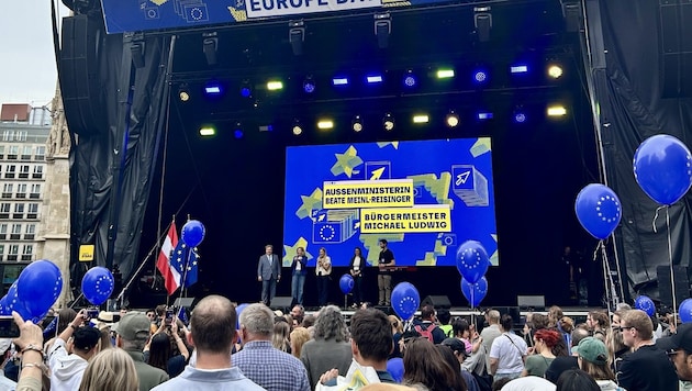 Beim Europatag-Event am Stephansplatz sprachen Meinl-Reisinger und Ludwig.