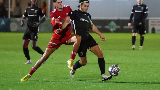 Daniel Temel (li.) traf zum 2:1 für Kuchl.Not s