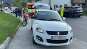 Der Jugendliche lief auf die Straße und wurde vom Auto erfasst.