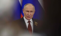 Wladimir Putin zeigte sich am 9. Mai bei der Militärparade am „Tag des Sieges“ noch ...