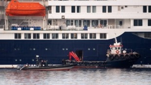 Die „Hondius“ ist im Hafen von Granadilla im Süden von Teneriffa angekommen. Für 150 Passagiere ...