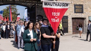Über 13.000 Menschen aus dem In- und Ausland nahmen am 10. Mai 2026 an der internationalen ...