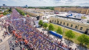 Beim Flagship Run des Wings for Life World Run in Wien starteten vor Schloss Schönbrunn 13.500 ...