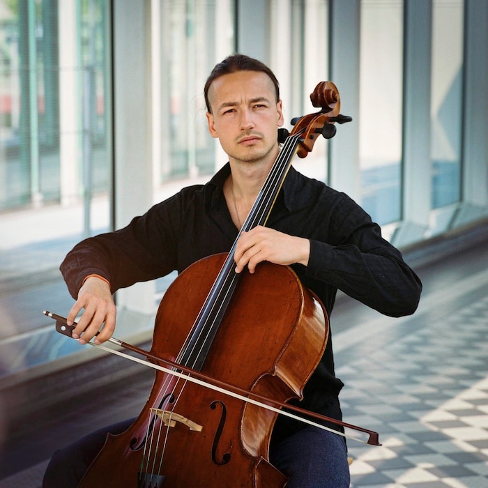 Heimspiel: Manuel Schager (Foto) spielt mit Claudia Sturm (Geige); Daniel Loipold, Horn; Mateus ...