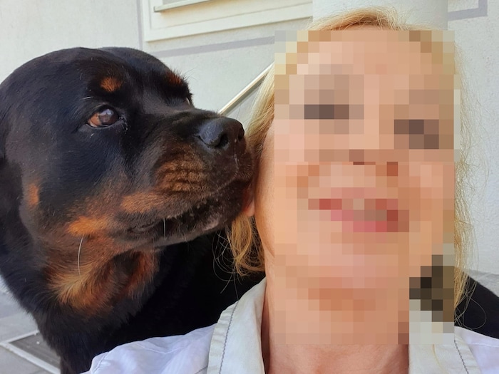 Das Opfer mit ihrem geliebten Hund