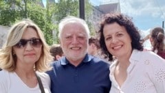 András Arató feierte am Samstag mit Tausenden anderen Ungarn am Kossuth-Platz in Budapest.