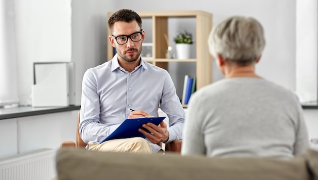 In Österreich gibt es derzeit rund 12.000 Klinische Psychologen. Insgesamt 120.700 Einheiten ...