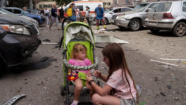 Seit Kriegsbeginn in der Ukraine wurden ungefähr 20.500 Kinder deportiert und nach Russland oder ...