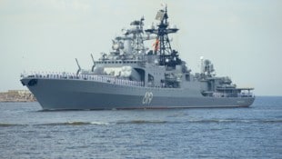 Der U-Boot-Zerstörer „Severomorsk“ ist 163 Meter lang, kann acht Torpedos gleichzeitig ...