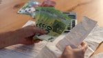 Das Niveau gleicht sich immer mehr an, wenn Bezieher kleiner Pensionen immer ein größeres Plus ...
