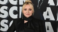 Hayden Panettiere packt aus: Mit 18 wurde sie einem „nackten, sehr berühmten“ Mann auf einer ...