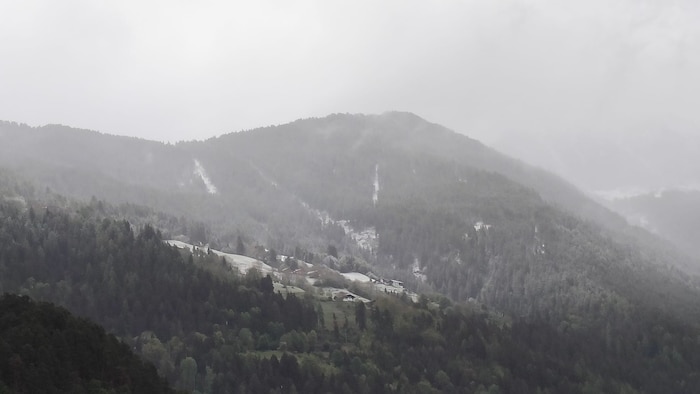 Auch im Ötztal schneite es bis ins Tal herab.