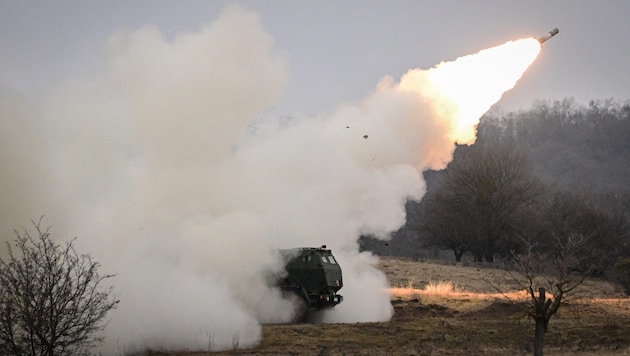 HIMARS-Raketenwerfer sollen chinesische Streitkräfte abschrecken.