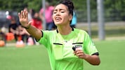 Schiedsrichterin Martha Guzman fängt in Kärnten wieder ganz unten an.
