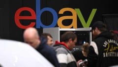 eBay teilte mit, dass es das Angebot gemeinsam mit seinen Rechts -und Finanzberatern einer ...