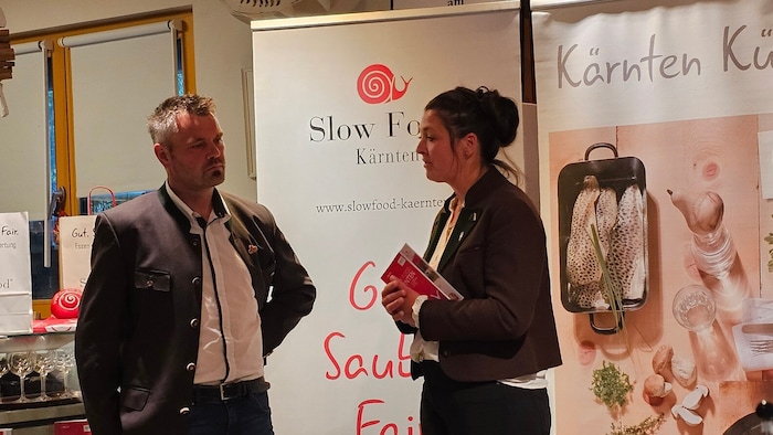 Diana und Andras Schneider führen den Schneider-Lex-Hof in Seeboden.