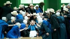Im Theater an der Wien spielt Verdis Oper „Stiffelio“ in einer abgeschotteten Amish-Gemeinde in ...