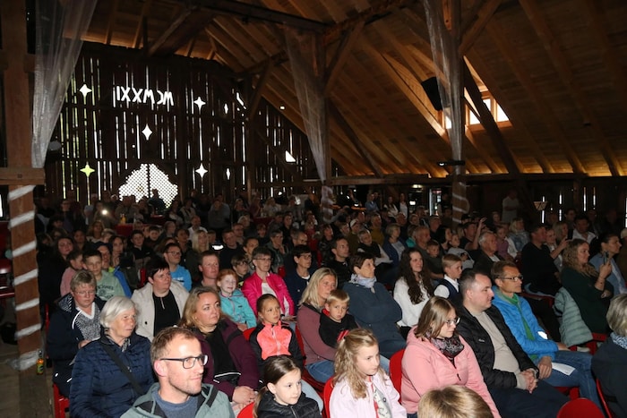 Diverse Veranstaltungen finden im Wirtstadl in Rangersdorf statt. Das belebt den Ortskern der ...