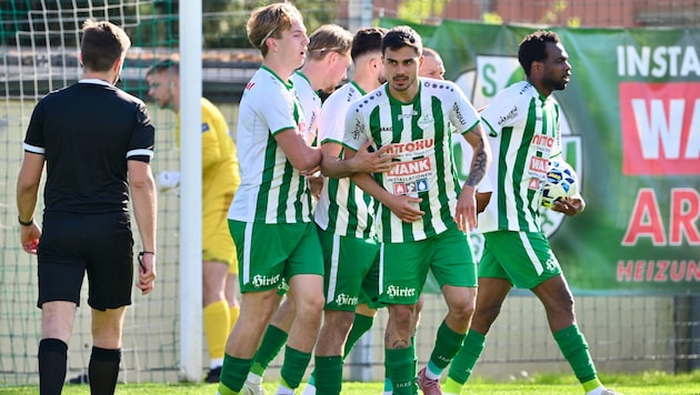 Den Regionalliga-Aufstieg hat die Donau bereits in der Tasche, jetzt jagt man den Meistertitel.