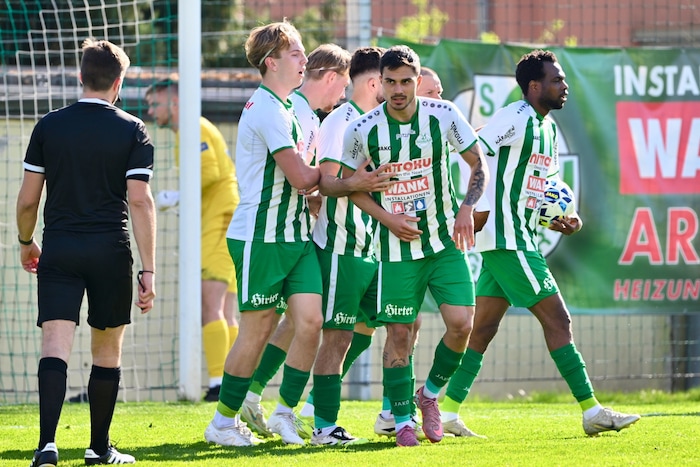 Die Donau spielt eine starke Saison, gibt sich beim Aufstiegsthema aber zurückhaltend.