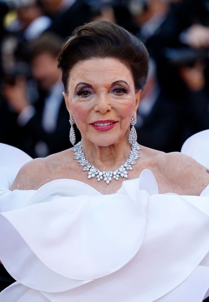 Joan Collins