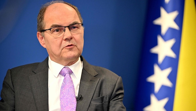 Christian Schmidt warnt vor einer „sich vertiefenden Krise“ in Bosnien-Herzegowina.