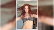 Bella Thorne geizt nicht mit ihren Reizen – und präsentiert so nebenbei auch ihre neue, alte ...