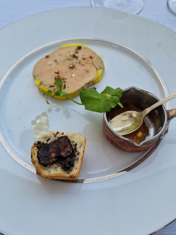 Foie gras mit Trüffel- Brioche im Eléonore.