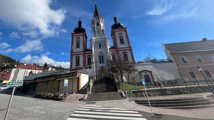 Ab Herbst geht Christian im Wallfahrtsort Mariazell zur Schule.