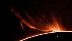 Die Sonne mit ihren zahlreichen Eruptionen und gewaltigen Energieschauspielen sowie die ...
