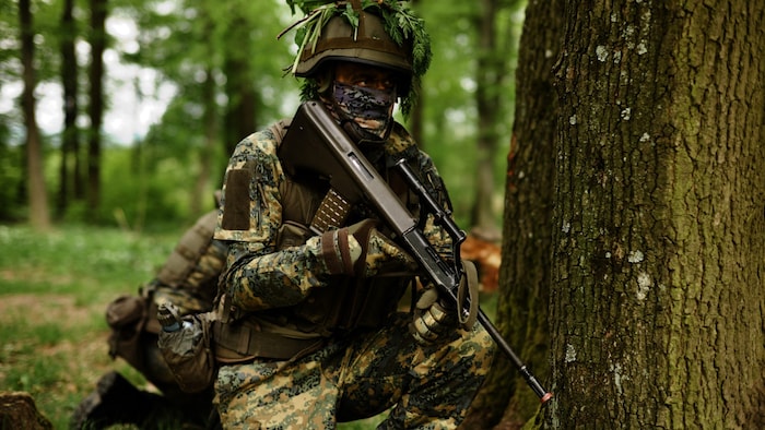 Ein Soldat des Jägerbataillons Niederösterreich bei der Übung im April