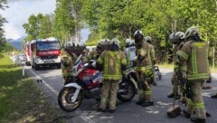 Zahlreiche Einsatzkräfte standen im Einsatz.