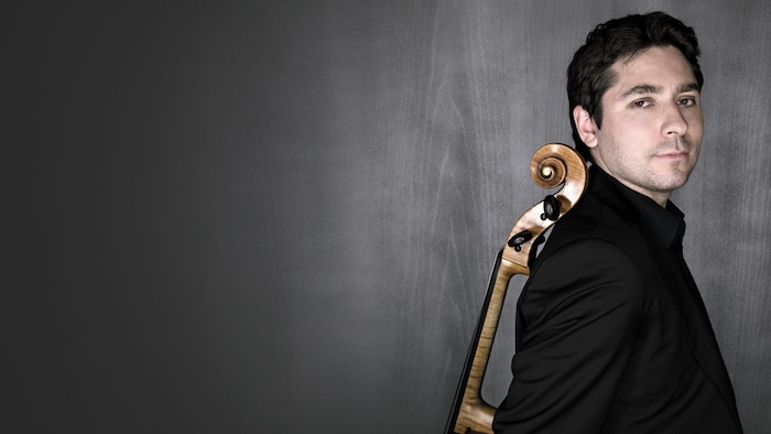 Cellist Mikhail Nemtsov gibt ein Konzert an der Bruckneruni, offen für alle Interessierten