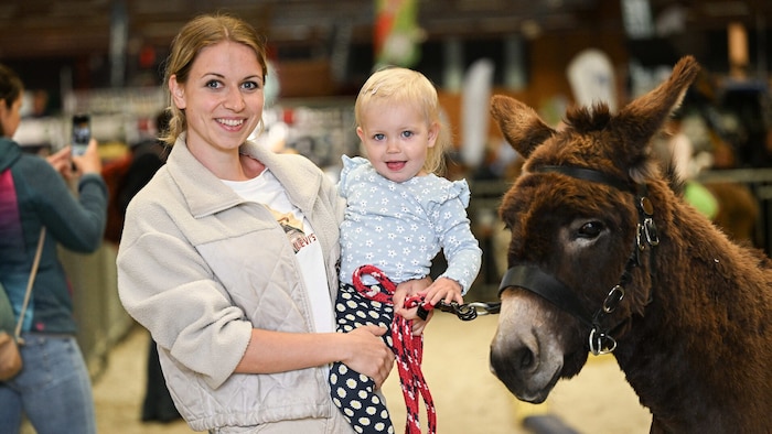 Es gibt viele Angebote für Kinder, wie etwa Pony- und Eselreiten