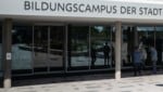 Verliebte Blicke und viel Getuschel gab es über Monate. Die junge Kindergärtnerin und der ...